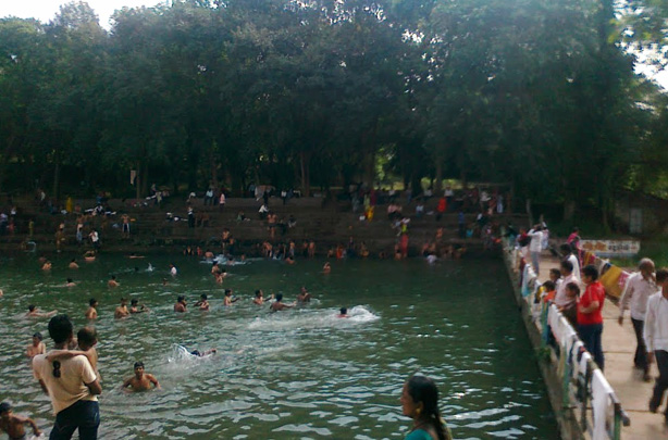 places to see Satadhar